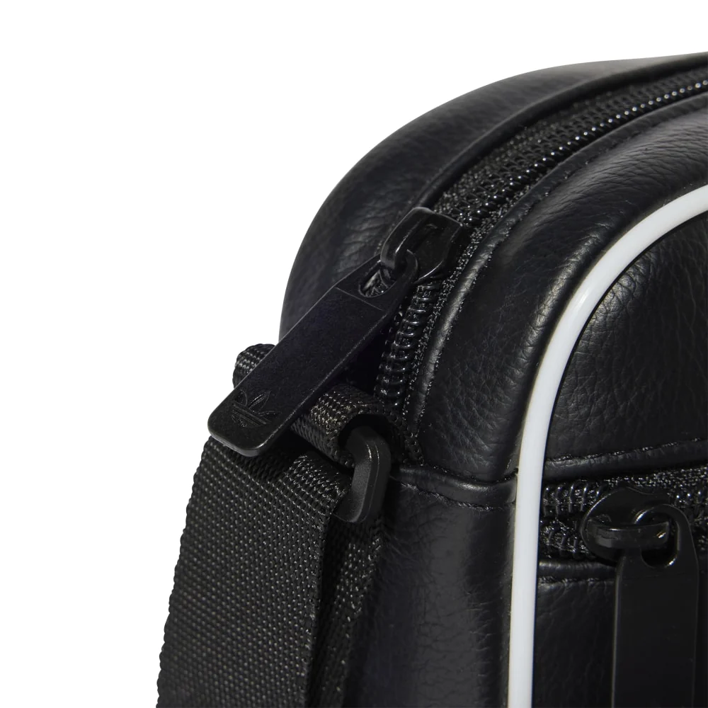 Adicolor Classic Mini Airliner Bag - Image 5