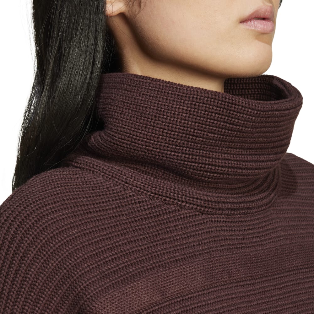 Over ize Turtleneck  weat Brown - Image 5