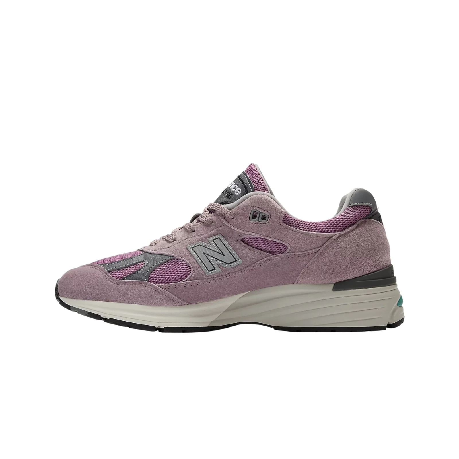 New Balance Made in UK 991v2 Smoked Pearl