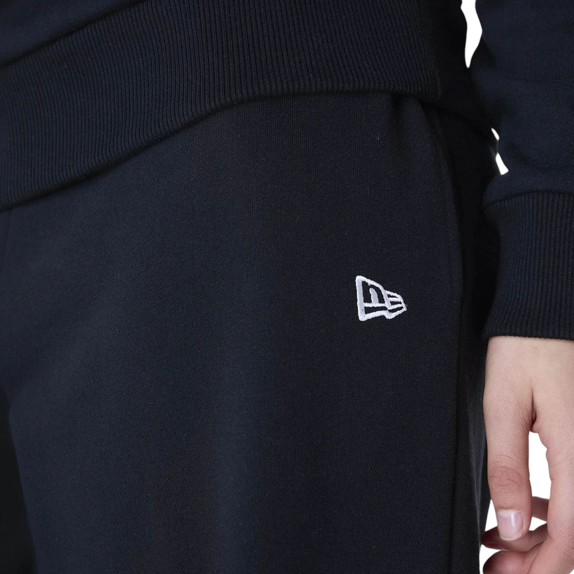 MLB League Essential New York Yankees Fleece Pant - Image 4