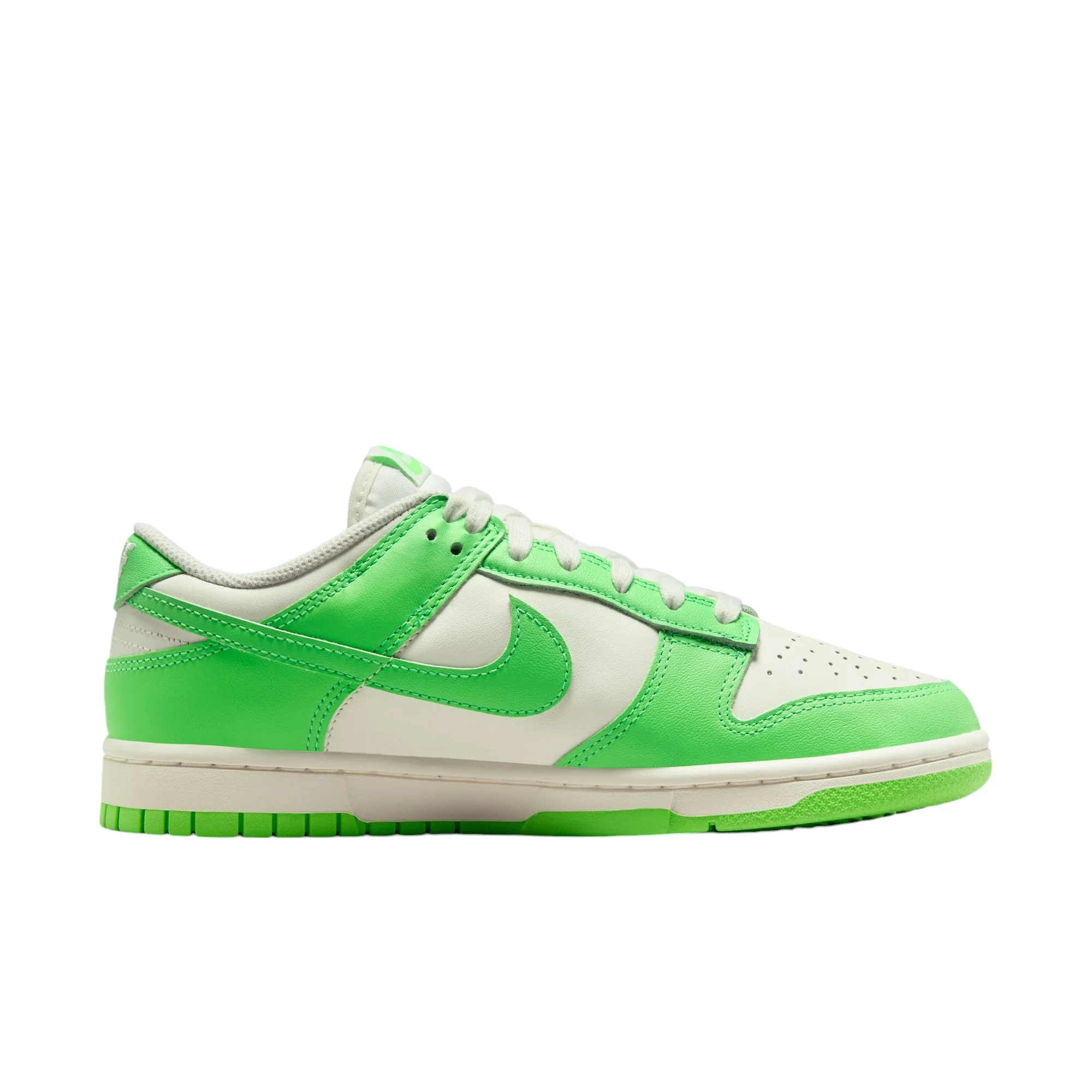Nike Dunk Low Green Strike - Image 3