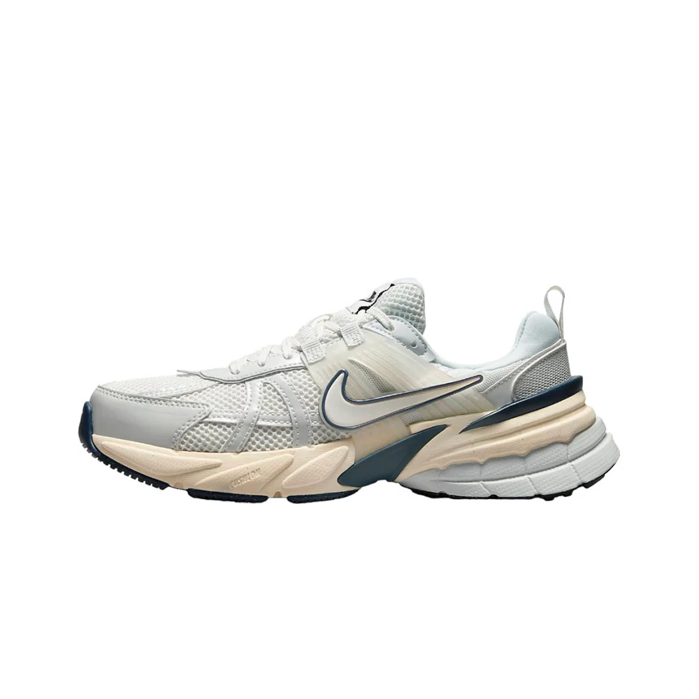 V2k Run White