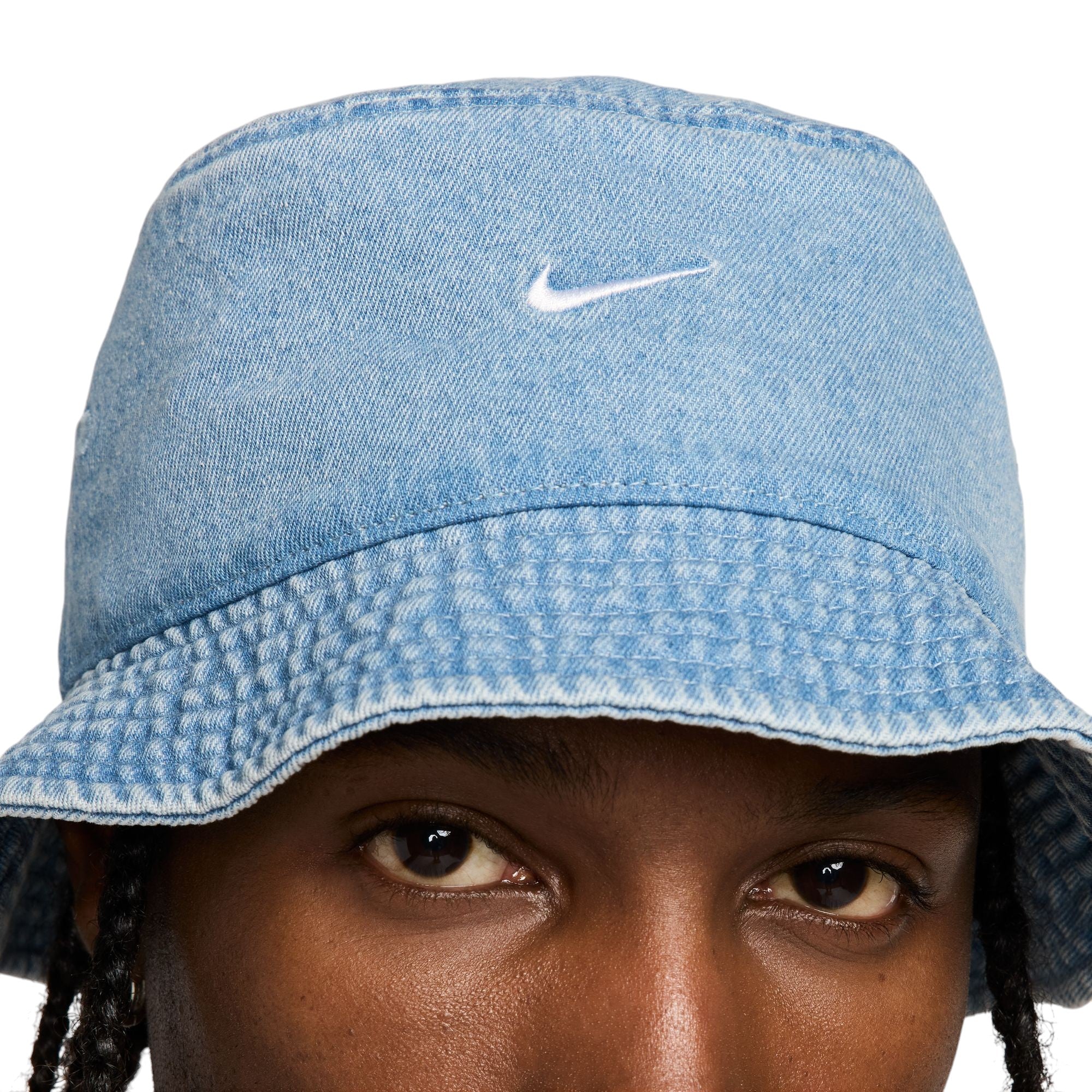 U NK APEX BUCKET SQ DENIM 24 L - Image 4