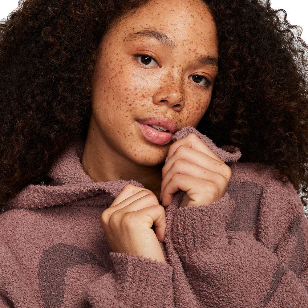 W Nsw Cozy ogo Aoj Knit Cardi - Image 3